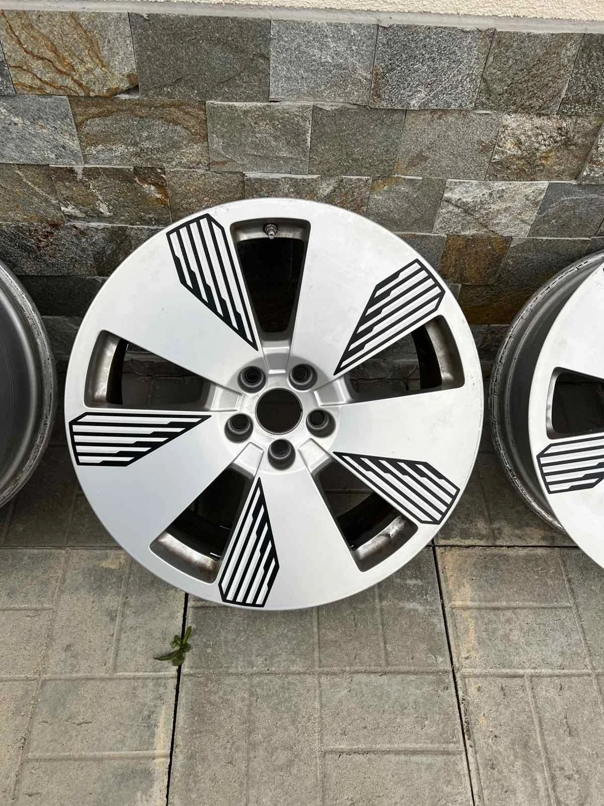 ������ | Mobile.bg � ����������� 3