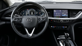Opel Insignia Grand Sport 2.0d Business Edition Automatic, снимка 10 - Автомобили и джипове - 42826537