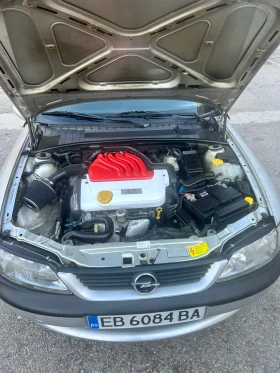 Opel Vectra 1.6 16V, снимка 12