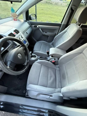 VW Touran 2.0, снимка 8 - Автомобили и джипове - 53649841