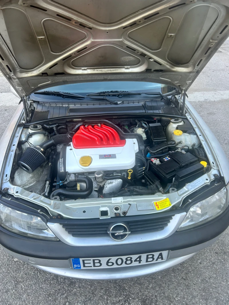 Opel Vectra 1.6 16V, снимка 12 - Автомобили и джипове - 47370096