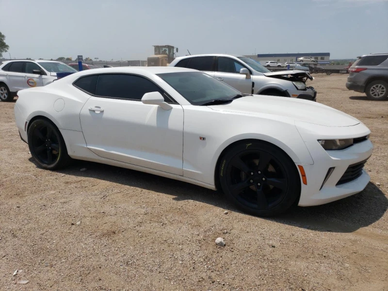 Chevrolet Camaro LS, снимка 4 - Автомобили и джипове - 47660627