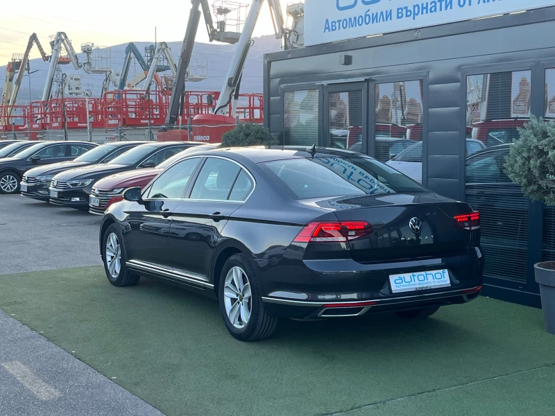 VW Passat ELEGANCE/2.0TSI/DSG7/190к.с./Гаранция, снимка 3 - Автомобили и джипове - 47893513