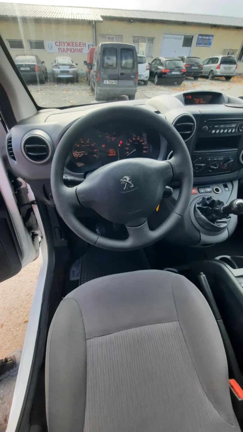 Peugeot Partner 1.6HDI, снимка 6 - Автомобили и джипове - 48177838