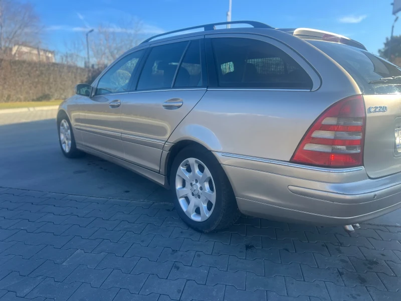 Mercedes-Benz C 220 C220 cdi, снимка 11 - Автомобили и джипове - 48391657