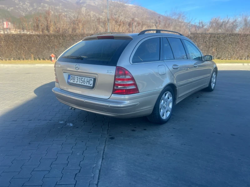 Mercedes-Benz C 220 C220 cdi, снимка 10 - Автомобили и джипове - 48391657