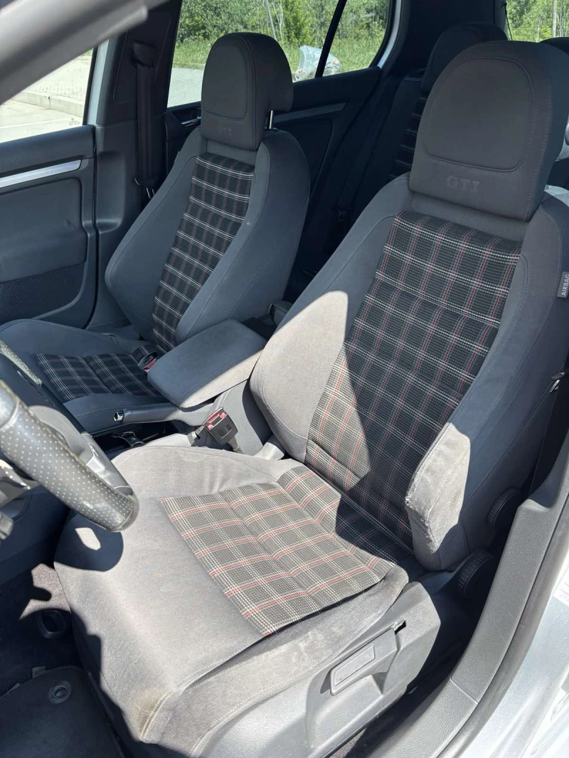VW Golf WV Golf 2.0 GTI/DSG, снимка 8 - Автомобили и джипове - 52007185