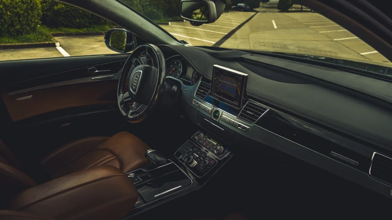 Audi A8 4.2 TDI QUATRO MATRIX, снимка 14 - Автомобили и джипове - 52543031