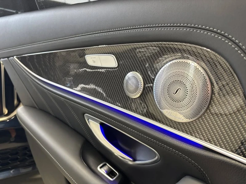 Mercedes-Benz E 63 AMG S 4MATIC+ * * CARFAX * * АВТОКРЕДИТ * * , снимка 16 - Автомобили и джипове - 52690880