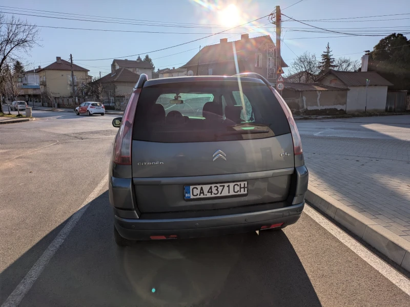 Citroen Grand C4 Picasso, снимка 8 - Автомобили и джипове - 52792511