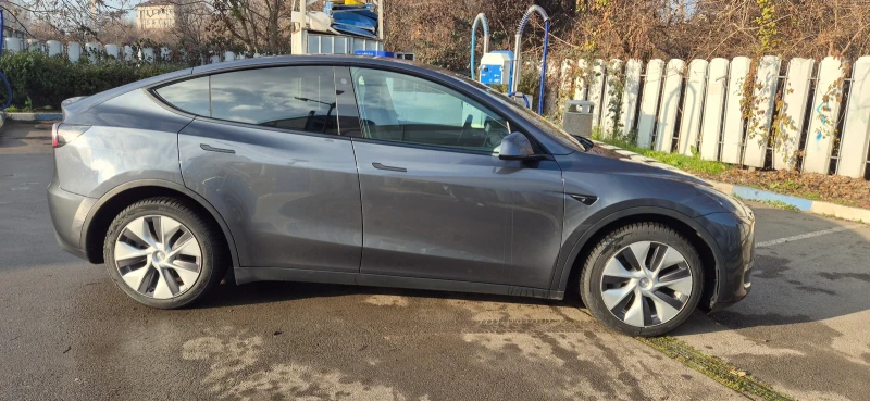 Tesla Model Y Dual Motor Long range , снимка 5 - Автомобили и джипове - 52882695