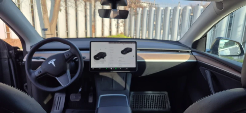 Tesla Model Y Dual Motor Long range , снимка 6 - Автомобили и джипове - 52882695