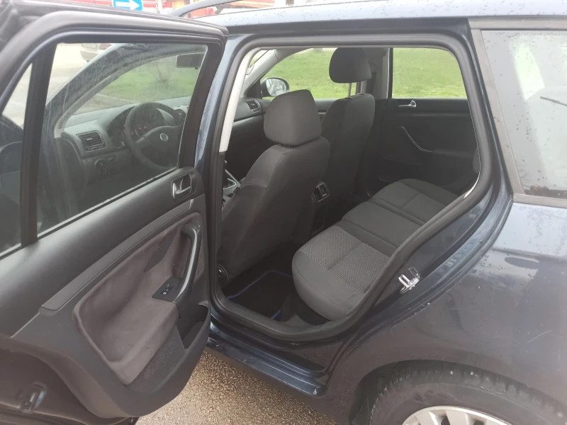 VW Golf Variant 1.9 105 , снимка 9 - Автомобили и джипове - 52885889