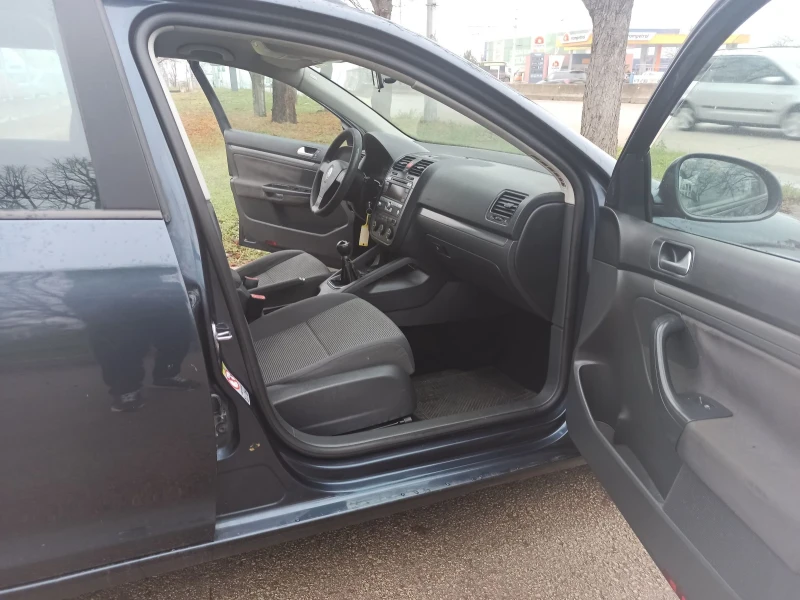 VW Golf Variant 1.9 105 , снимка 15 - Автомобили и джипове - 52885889