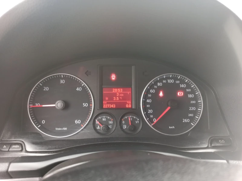 VW Golf Variant 1.9 105 , снимка 11 - Автомобили и джипове - 52885889