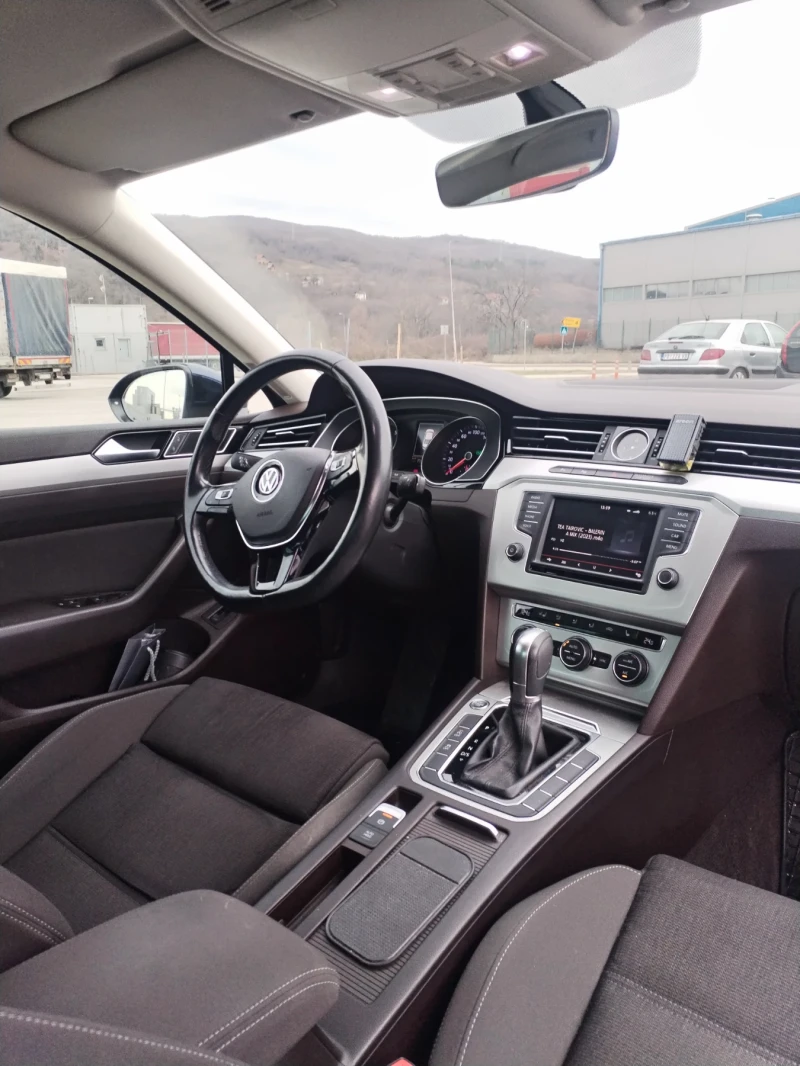 VW Passat 1.8 TSI, снимка 14 - Автомобили и джипове - 53211017