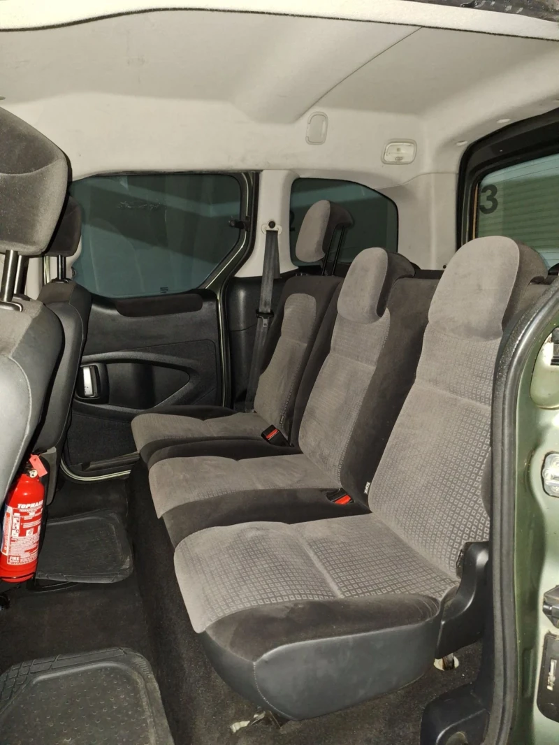 Citroen Berlingo 1.6 HDI Multispace, снимка 15 - Автомобили и джипове - 53336097