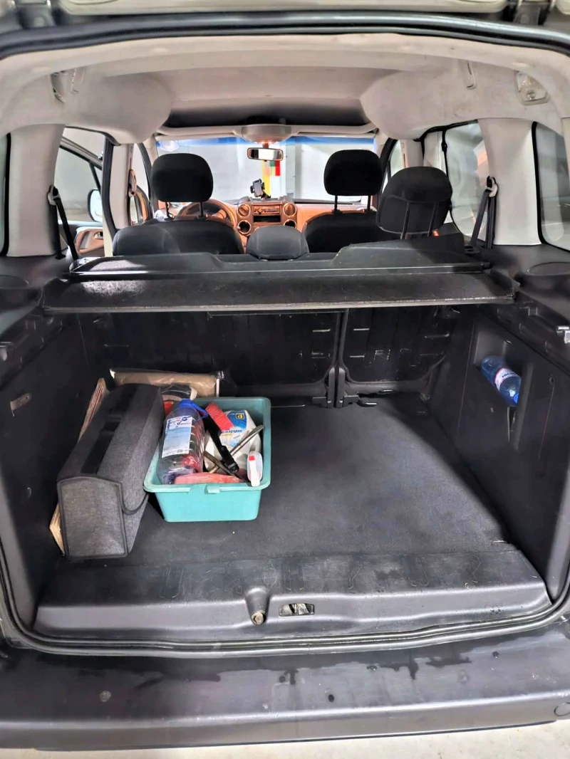Citroen Berlingo 1.6 HDI Multispace, снимка 16 - Автомобили и джипове - 53336097