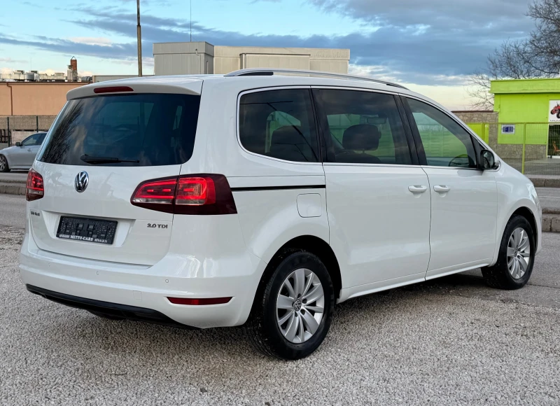 VW Sharan 2.0TDI* FACELIFT* 7Местна, снимка 4 - Автомобили и джипове - 53396225