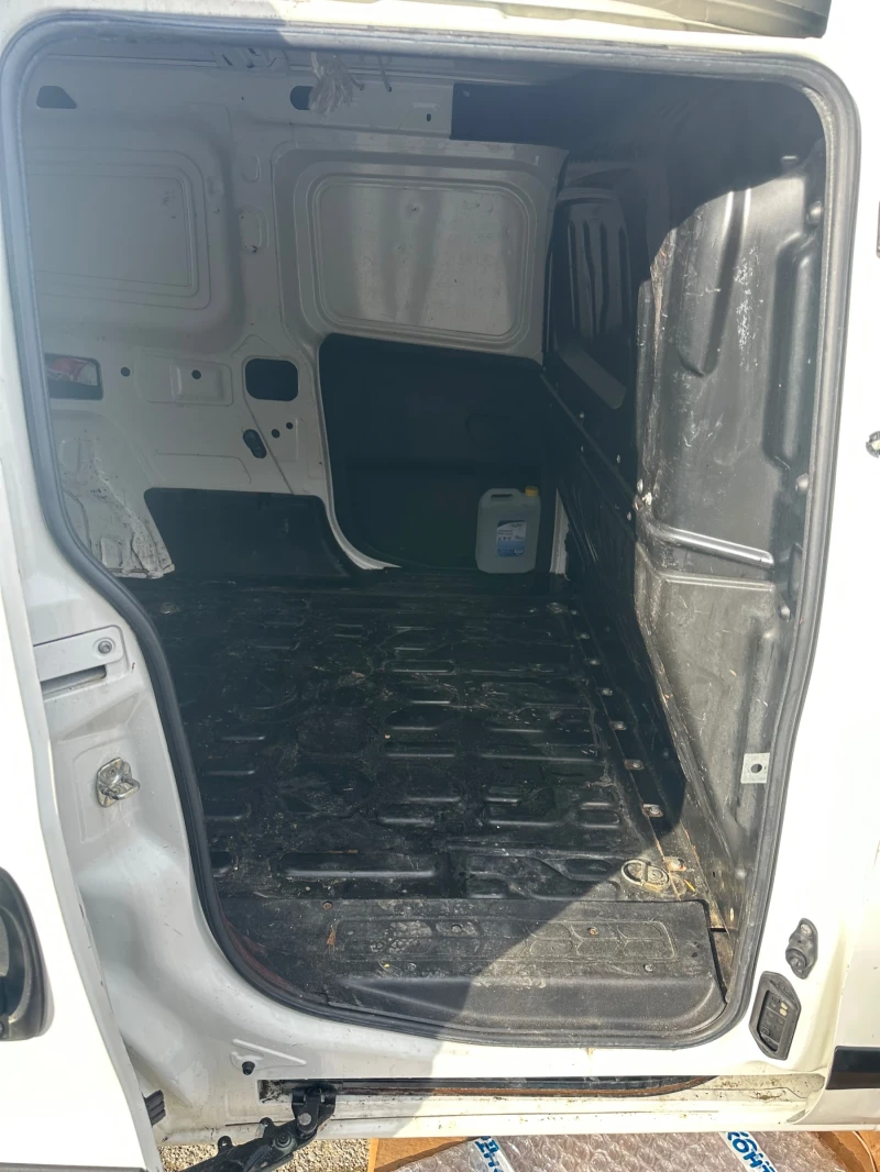 Fiat Doblo 1.4Т MAXI МЕТАН, снимка 9 - Автомобили и джипове - 53499546