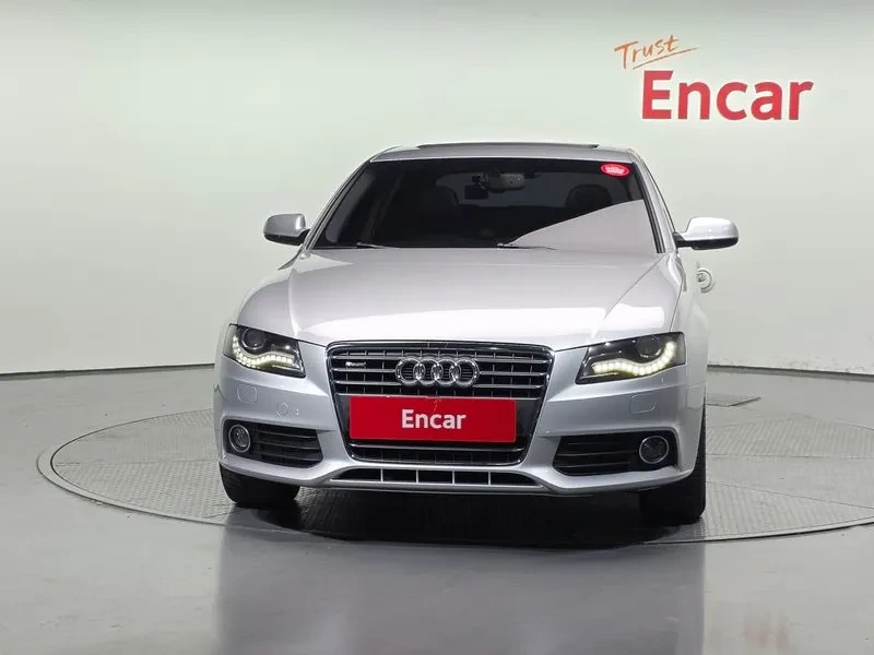 Audi A4 2.0 TFSI Quattro, снимка 3 - Автомобили и джипове - 54548616