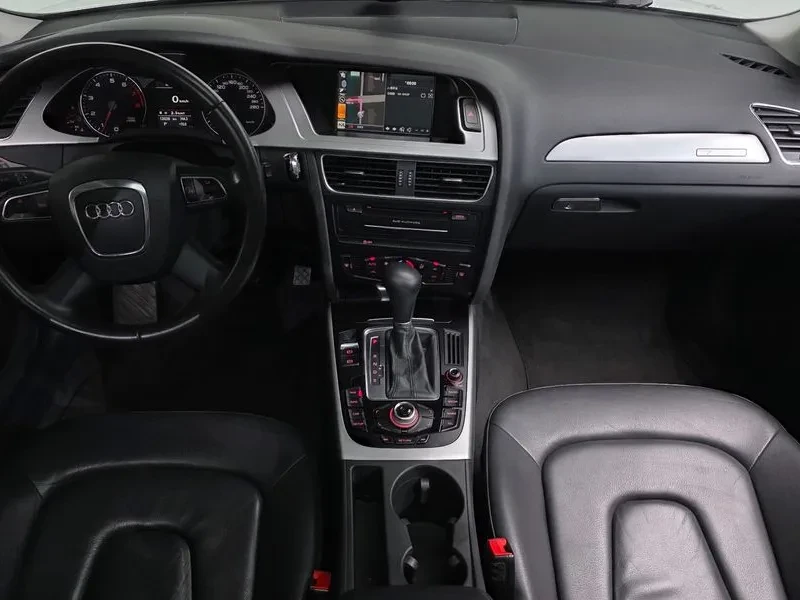 Audi A4 2.0 TFSI Quattro, снимка 7 - Автомобили и джипове - 54548616