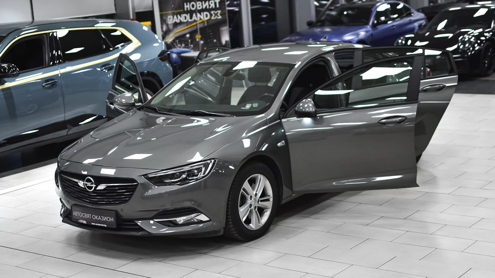 Opel Insignia Grand Sport 2.0d Business Edition Automatic, снимка 1
