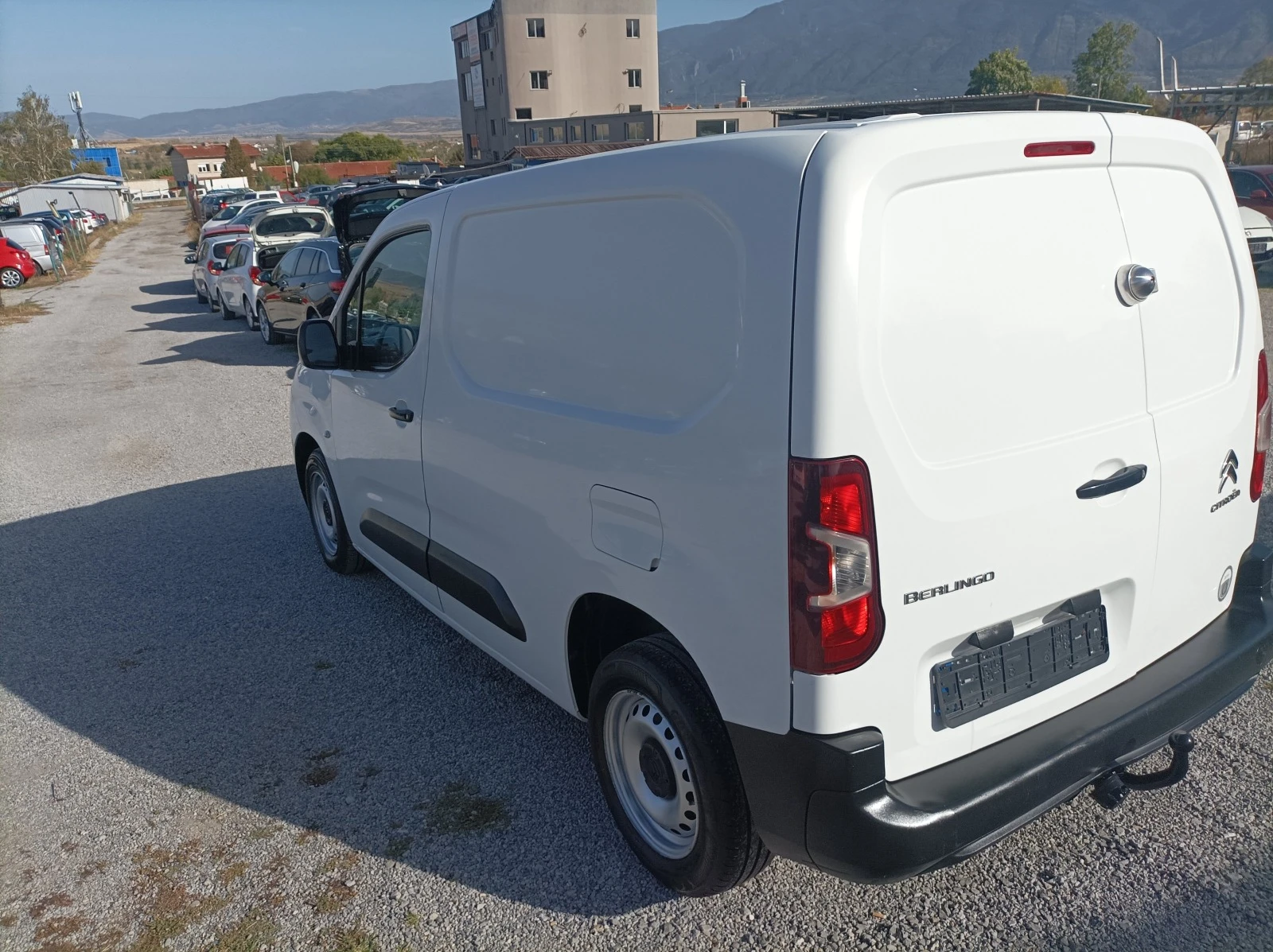 Citroen Berlingo 1.6HDI-75K.C-EURO6 - изображение 7