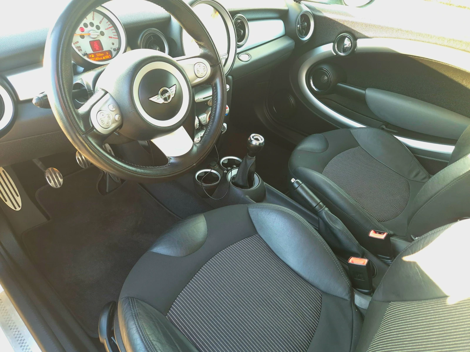 Mini Cooper  - изображение 8