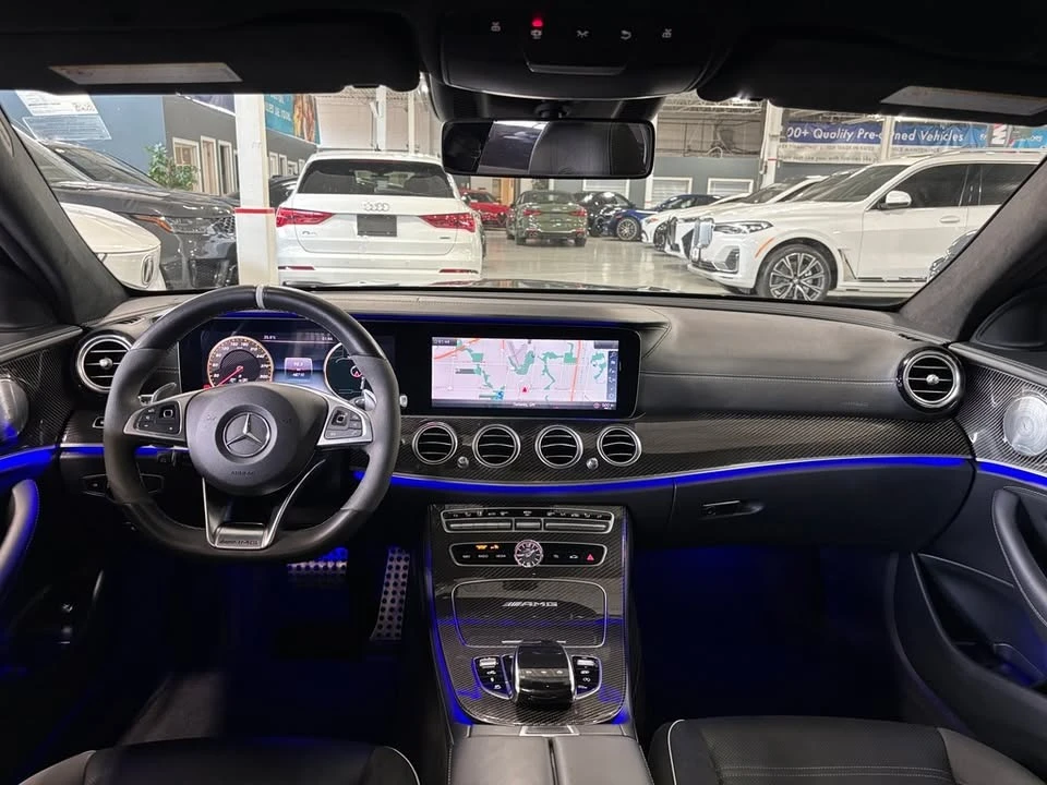 Mercedes-Benz E 63 AMG S 4MATIC+ * * CARFAX * * АВТОКРЕДИТ * *  - изображение 9