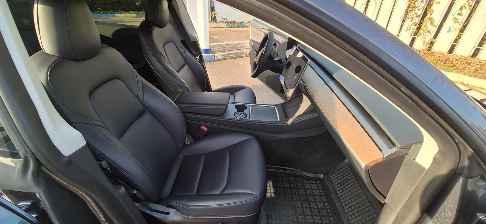 Tesla Model Y Dual Motor Long range  | Mobile.bg � ����������� 14