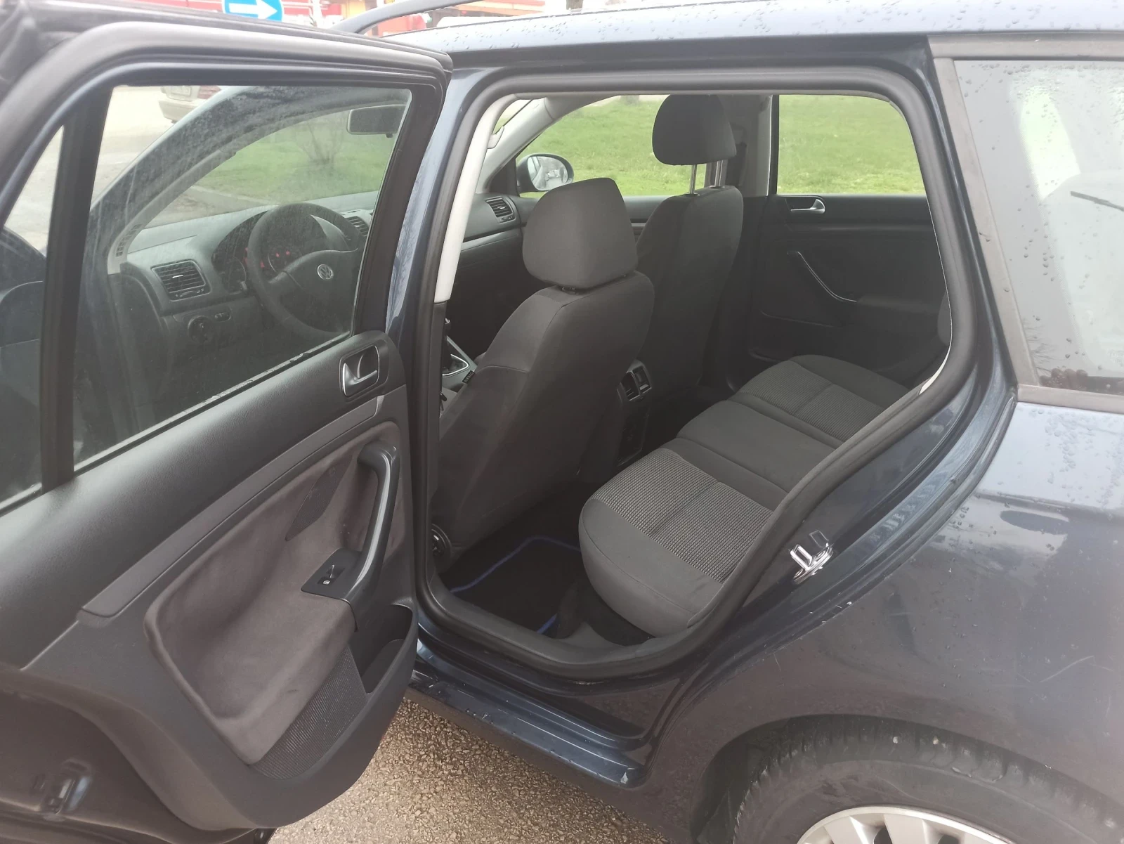 VW Golf Variant 1.9 105  - изображение 9