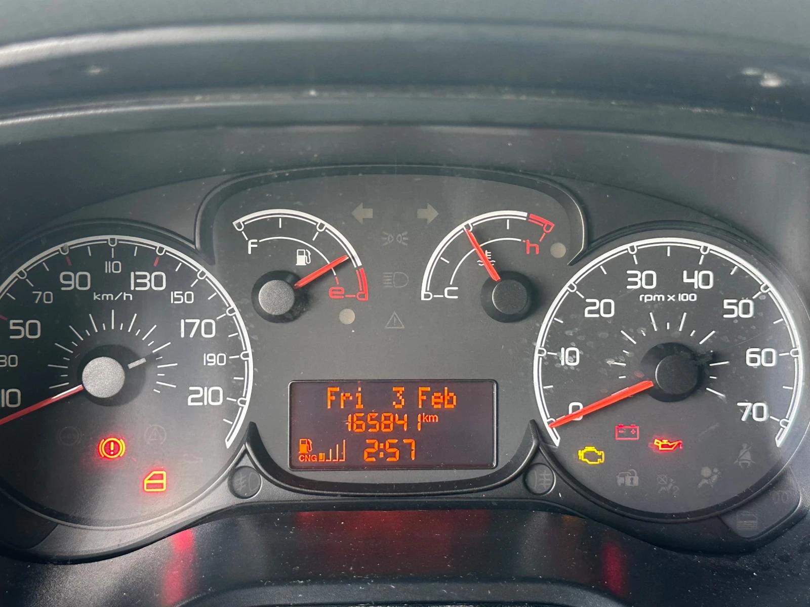 Fiat Doblo 1.4Т MAXI МЕТАН - изображение 10