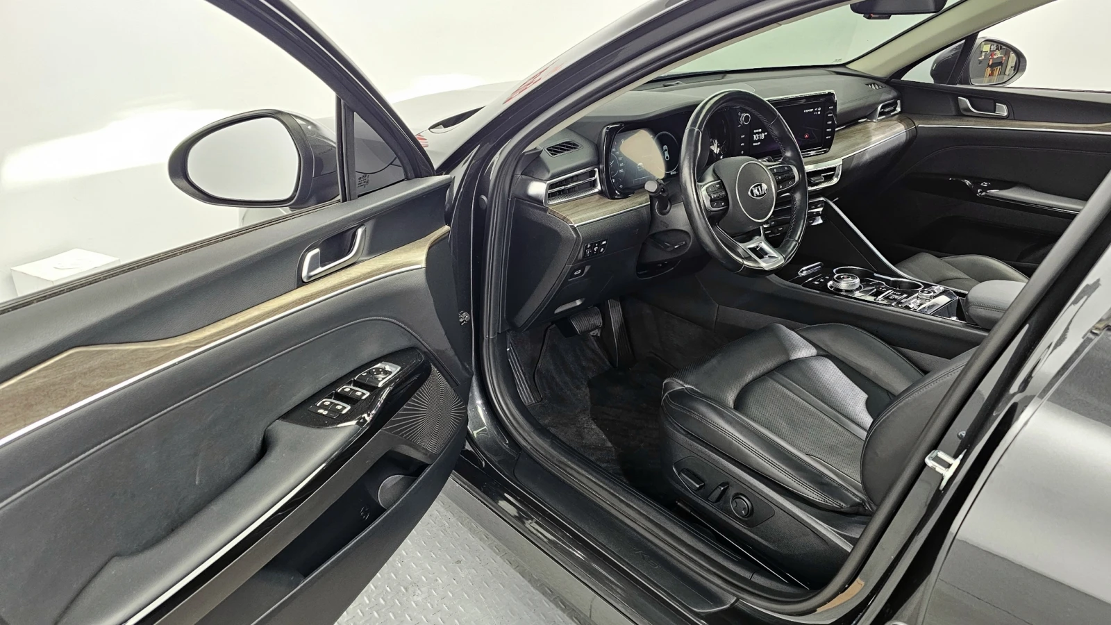 Kia K5 2.0 NOBLESSE autogeorge.com, снимка 9 - Автомобили и джипове - 54111550