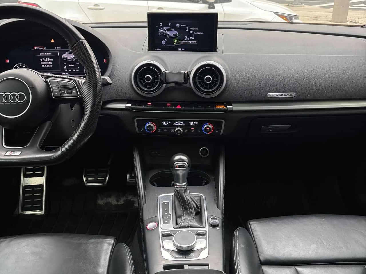 Audi S3 * 2.0T TECHNIK * DIGITAL* ПАНОРАМА* ПОДГРЕВИ* , снимка 9 - Автомобили и джипове - 55321186