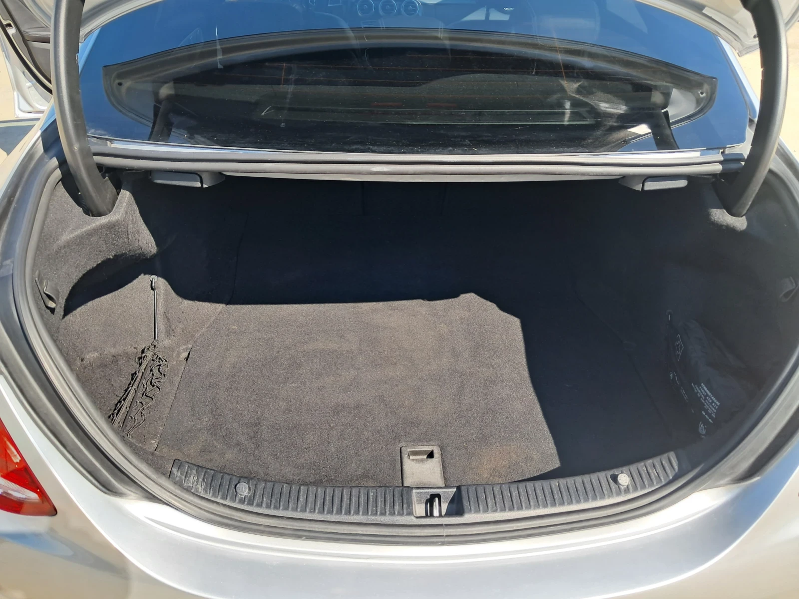 Mercedes-Benz C 220 AMG-PAKET PANORAMA BURMASTER, снимка 16 - Автомобили и джипове - 55386922