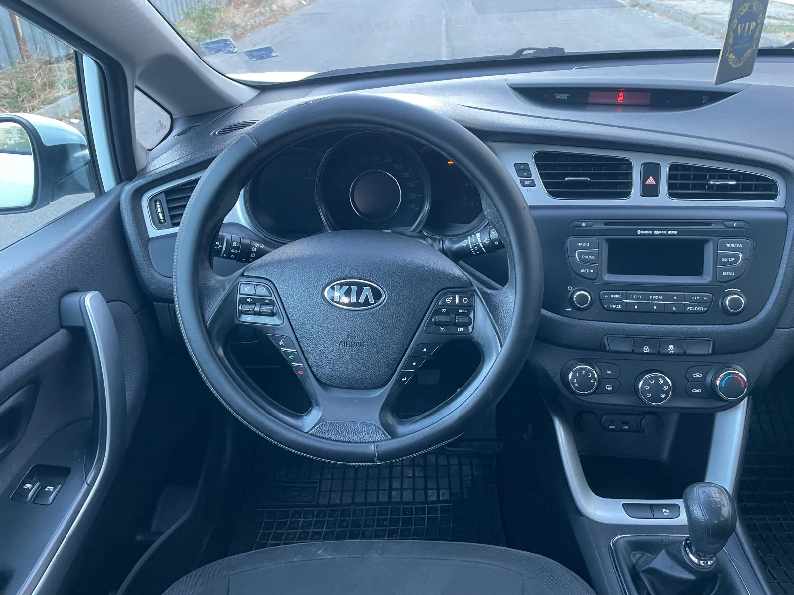 Kia Ceed 1.4 LPG EURO 5B 🔝, снимка 8 - Автомобили и джипове - 56340747