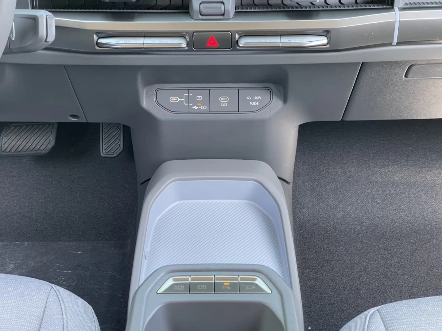 Kia EV3 NAVI CAMERA , снимка 11 - Автомобили и джипове - 56659061
