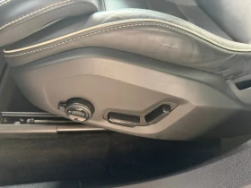 Volvo XC60 B4 AWD automatico Ultimate Dark, снимка 10
