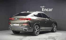 BMW X6 xDrive40i M Sport/ДИСТР/ОБДУХ/ХЕДЪП/ЛАЗЕРИ/МАСАЖ, снимка 2