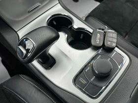 Jeep Grand cherokee 6.4 SRT - 22998 € / 44980.18 лв. - 70565073 12