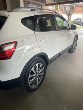 Nissan Qashqai - 7800 € / 15255.47 лв. - 20480415 3