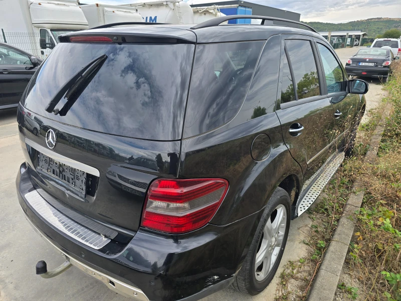 Mercedes-Benz ML 320 3.2D ТЕГЛИЧ, снимка 5 - Автомобили и джипове - 51744105