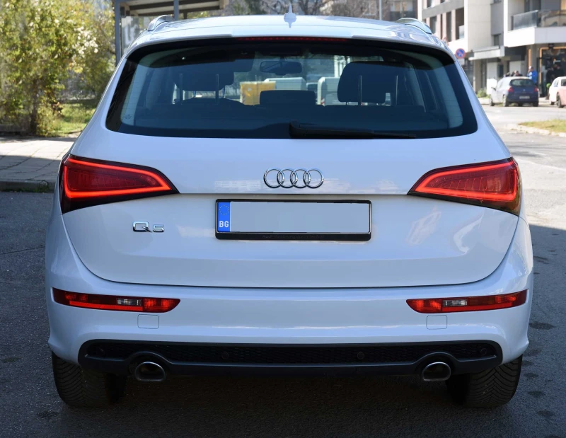 Audi Q5 S line, снимка 2 - Автомобили и джипове - 52500132