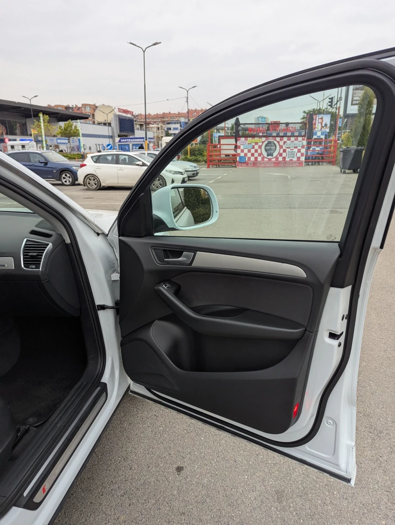 Audi Q5 S line, снимка 15 - Автомобили и джипове - 52500132