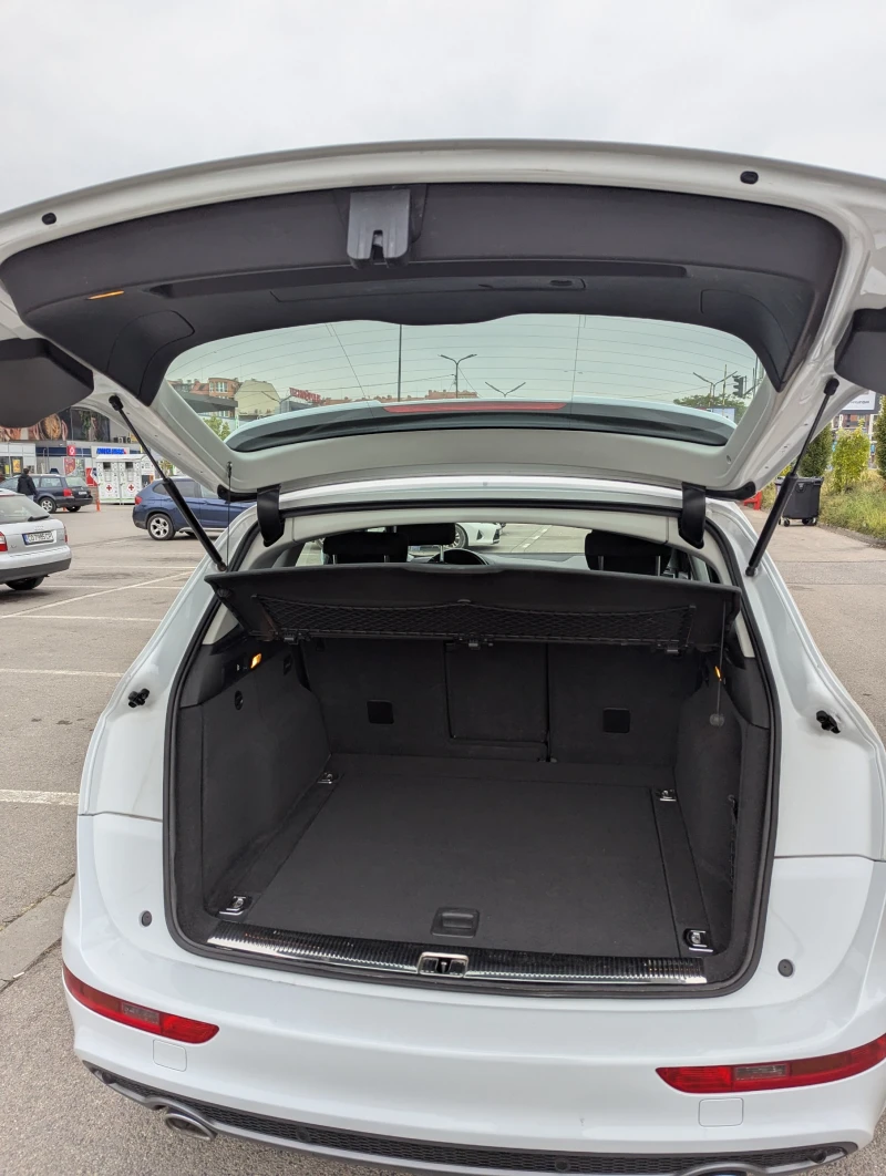 Audi Q5 S line, снимка 11 - Автомобили и джипове - 52500132