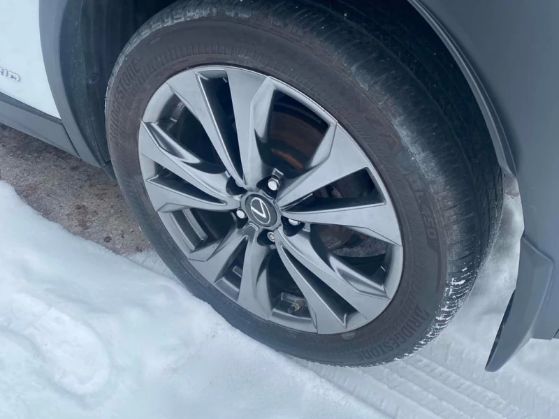 Lexus UX * 250h * CARFAX * БЕЗ ПЪРВОНАЧАЛНА ВНОСКА, снимка 7 - Автомобили и джипове - 52873161