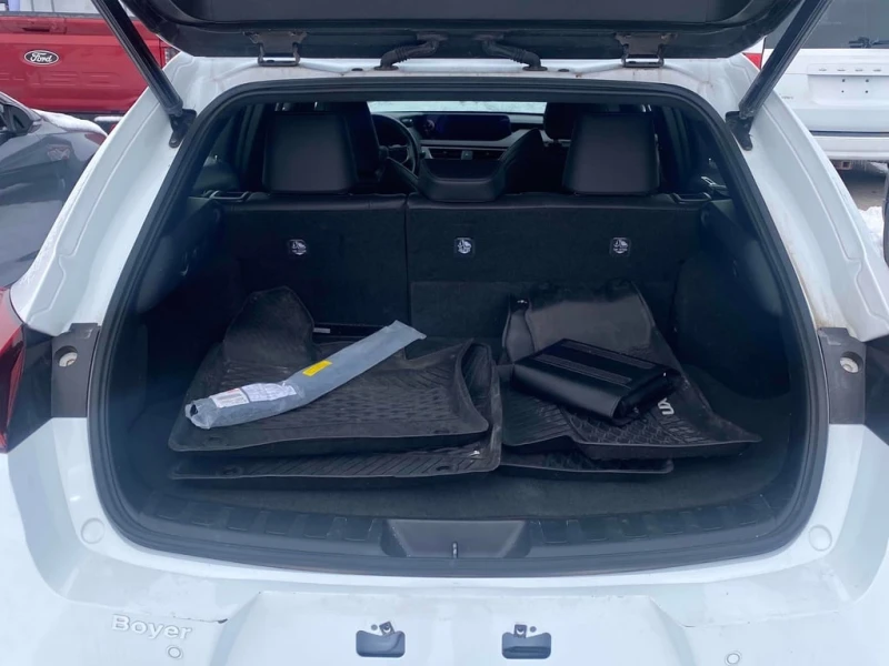 Lexus UX * 250h * CARFAX * БЕЗ ПЪРВОНАЧАЛНА ВНОСКА, снимка 16 - Автомобили и джипове - 52873161