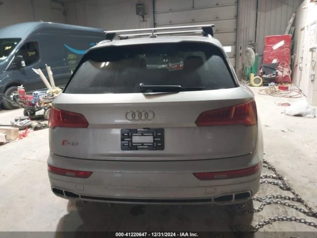 Audi SQ5, снимка 16 - Автомобили и джипове - 48788081