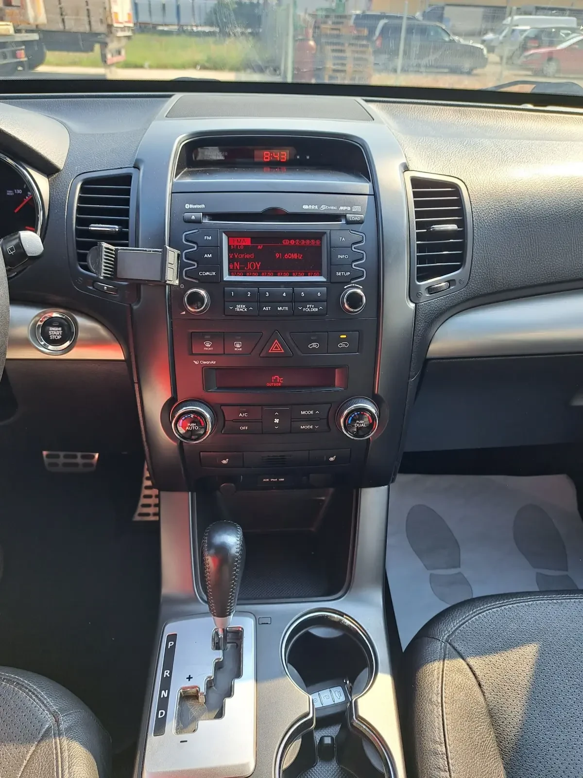 Kia Sorento SORENTO TOP 2.2 | Mobile.bg — изображение 12